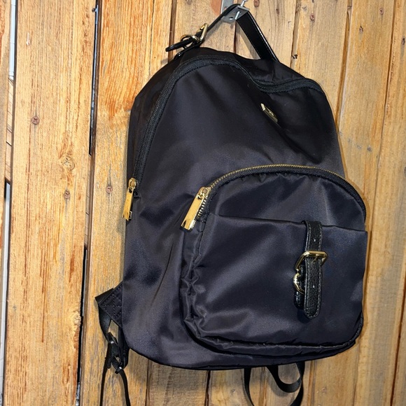 Tutilo New York Black Backpack - Picture 2 of 8